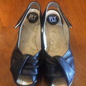 Women's sandal size 8